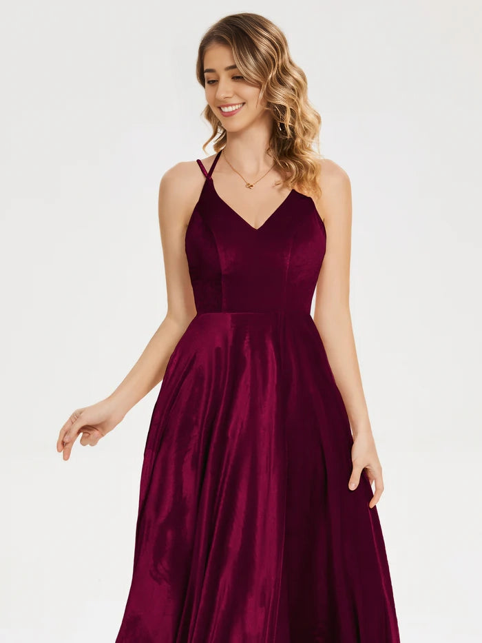 V-neck Straps Velvet Bridesmaid Dress with Slit simple gentle atmospheric and unique desi Bring summer colors to enhance whiteness