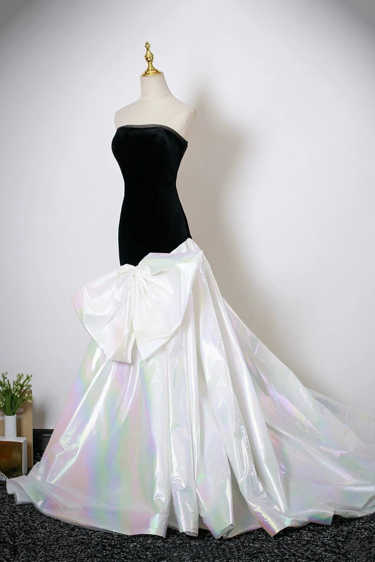 Velvet and White Colorful Satin Long Mermaid Strapless Prom Dress simple gentle atmospheric and unique desi Brin