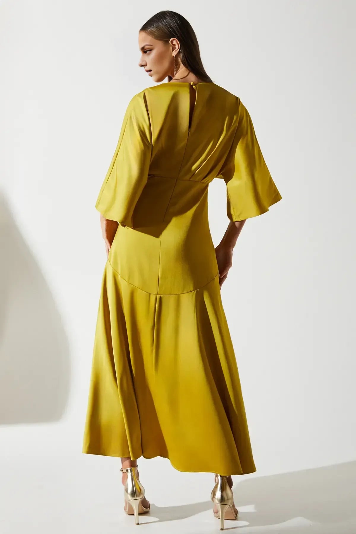Vibrant Ruffled A-Line V Neck Bell Sleeve Keyhole Back Asymmetrical Midi For Ladies Prom Dress