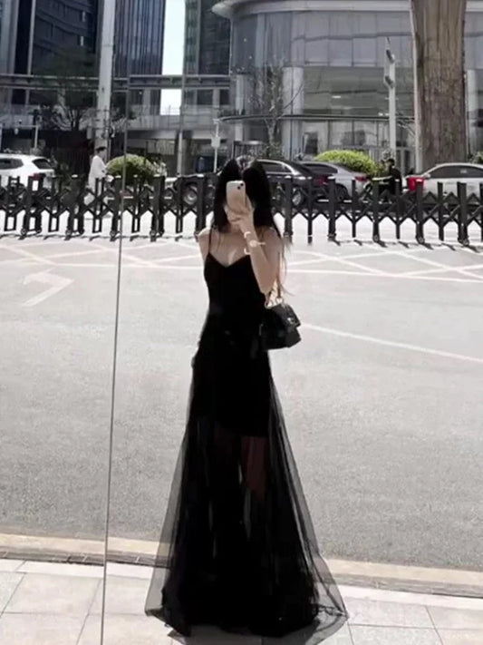 Vintage A Line Spaghetti Straps Black Chiffon Long Evening Dress Prom Dresses formal wear dresses simple gentle atmospheric and unique desi Bring summer colors to enhance whiteness
