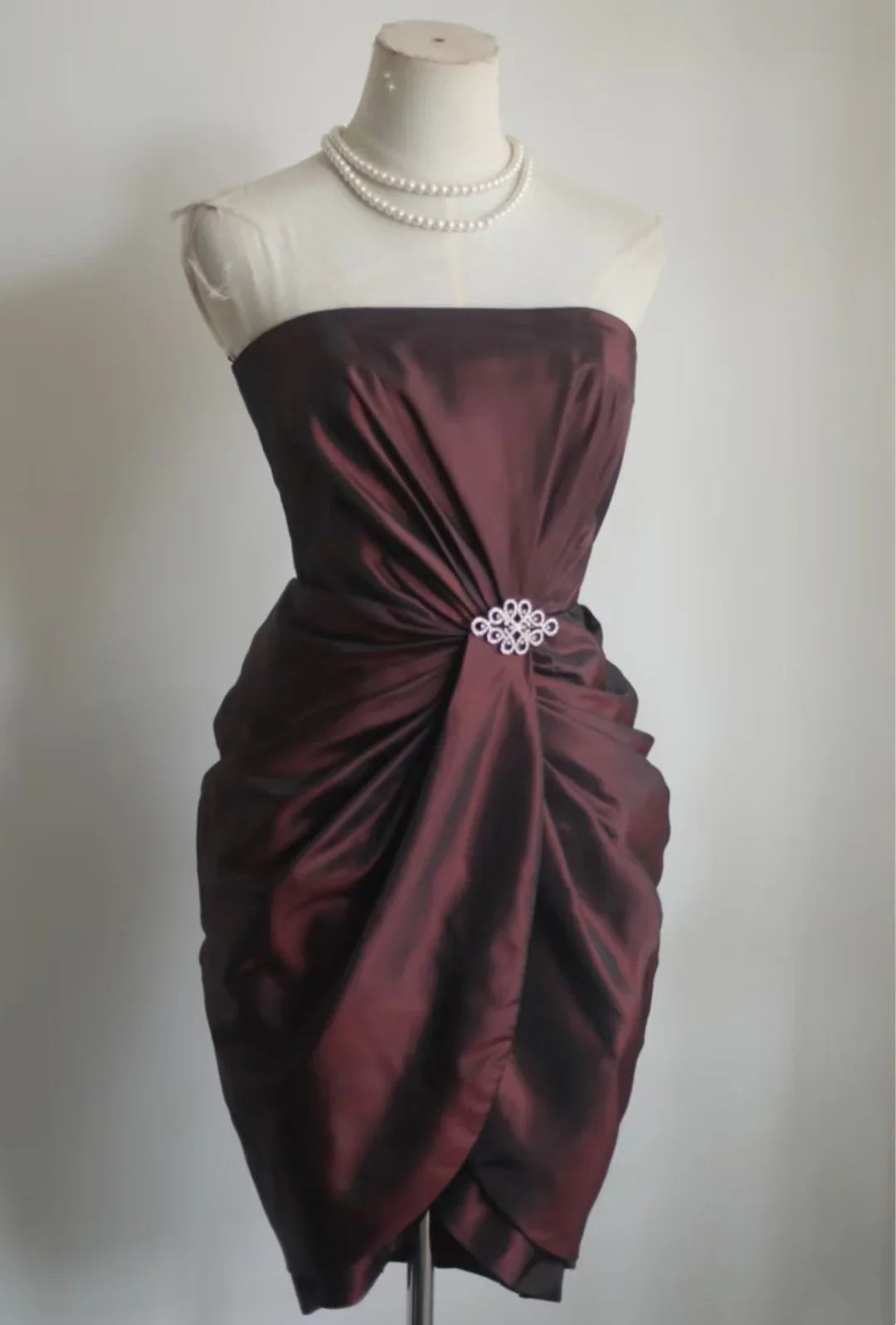 Vintage A line Strapless Burgundy Taffeta Formal Homecoming Dresses 18th Birthday Outfits Graduation Dress Short Mini Hoco Dresses