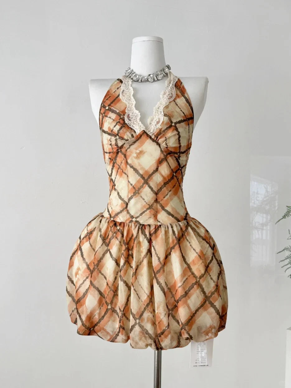 Vintage Halter Lace Neckline Vacation Dress Short Birthday Dress simple gentle atmospheric and unique desi Bring summer colors to enhance whiteness