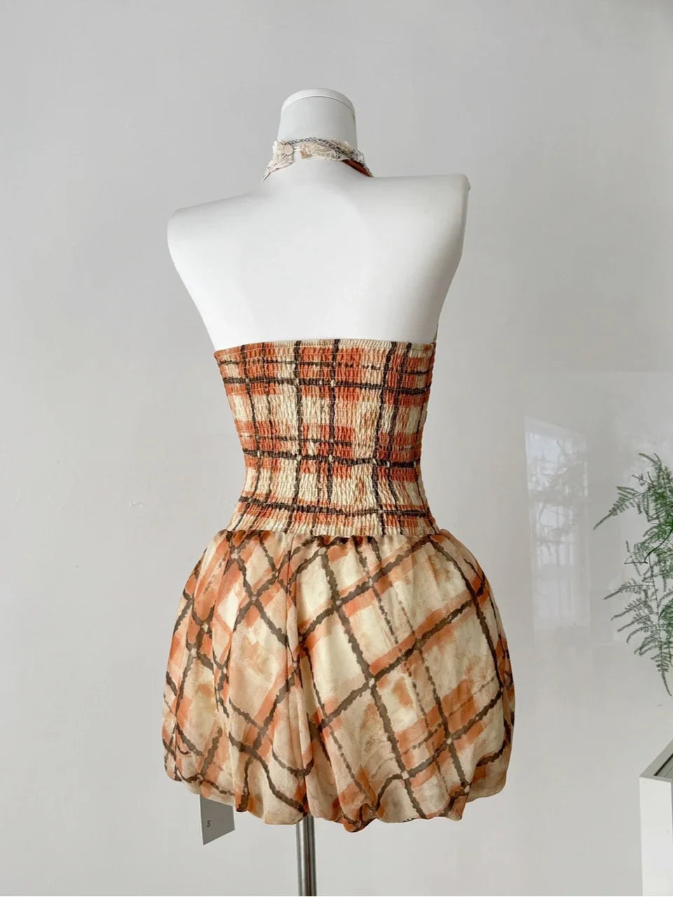 Vintage Halter Lace Neckline Vacation Dress Short Birthday Dress simple gentle atmospheric and unique desi Bring summer colors to enhance whiteness