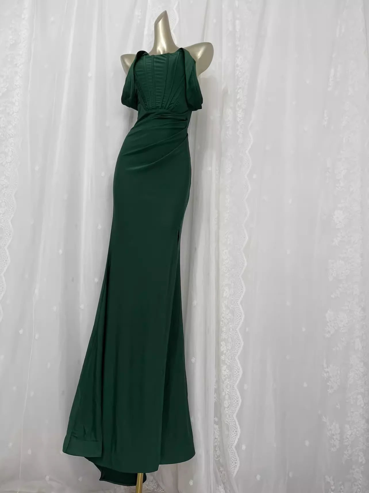Vintage Mermaid Off The Shoulder Green Vacation Dress Satin Birthday Dresses simple gentle atmospheric and unique desi Bring summer colors to enhance whiteness