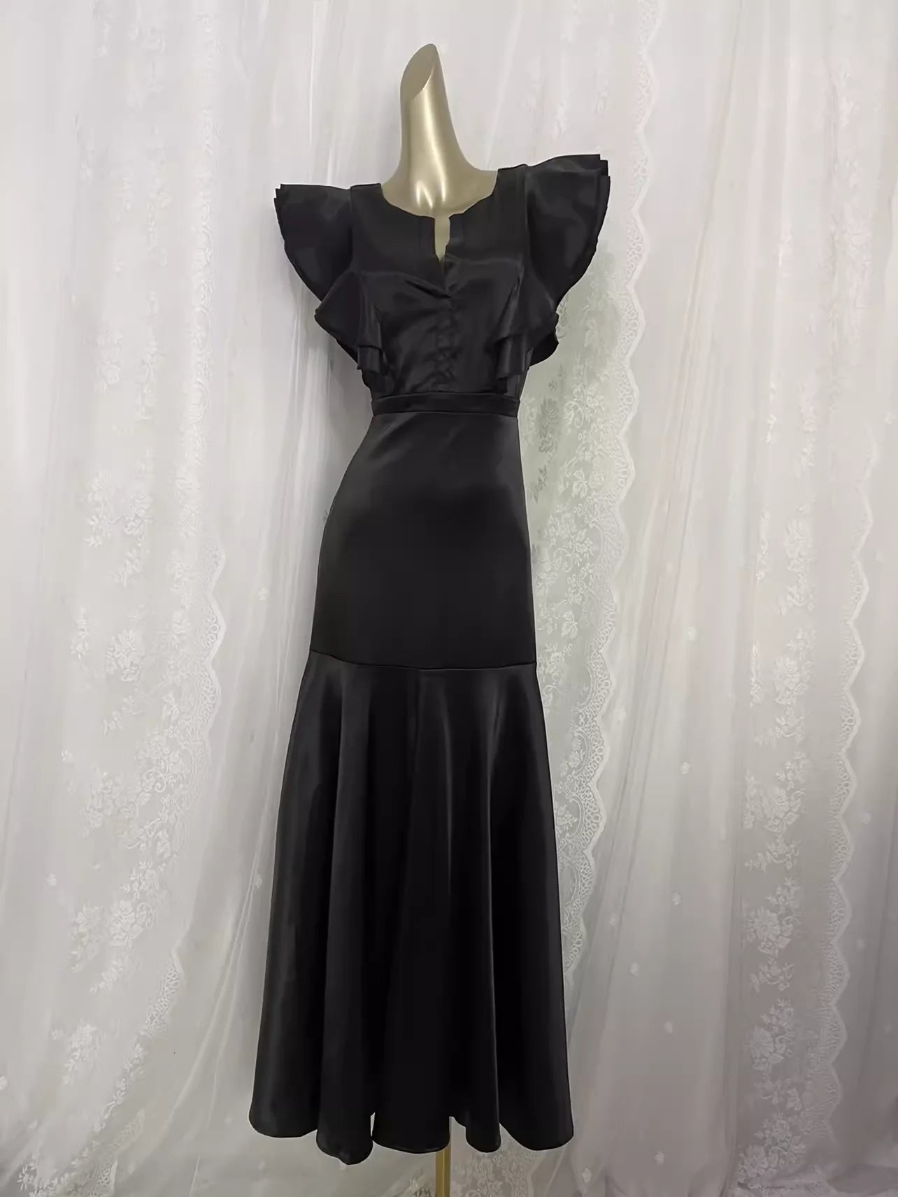 Vintage Sheath Backless Travel Vacation Black Satin Beach Dress Long Dress simple gentle atmospheric and unique desi Bring summer colors to enhance whiteness