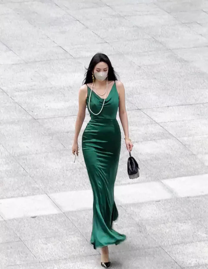 Vintage Sheath Spaghetti Straps Green Vacation Dress Satin Birthday Dresses simple gentle atmospheric and unique desi Bring summer colors to enhance whiteness