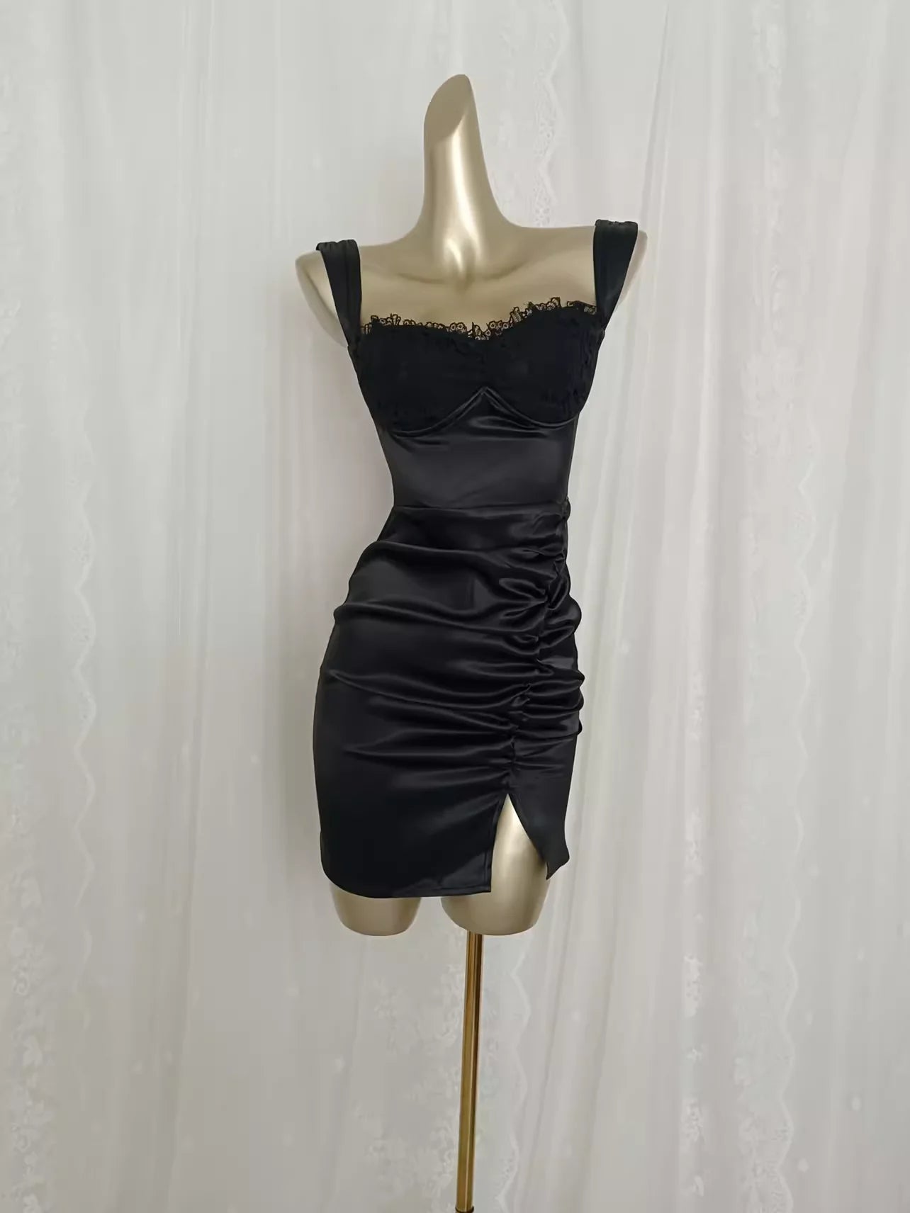 Vintage Sheath Straps Floral Black Slit Travel Vacation Dress Short Birthday Dress simple gentle atmospheric and unique desi Bring summer colors to enhance whiteness