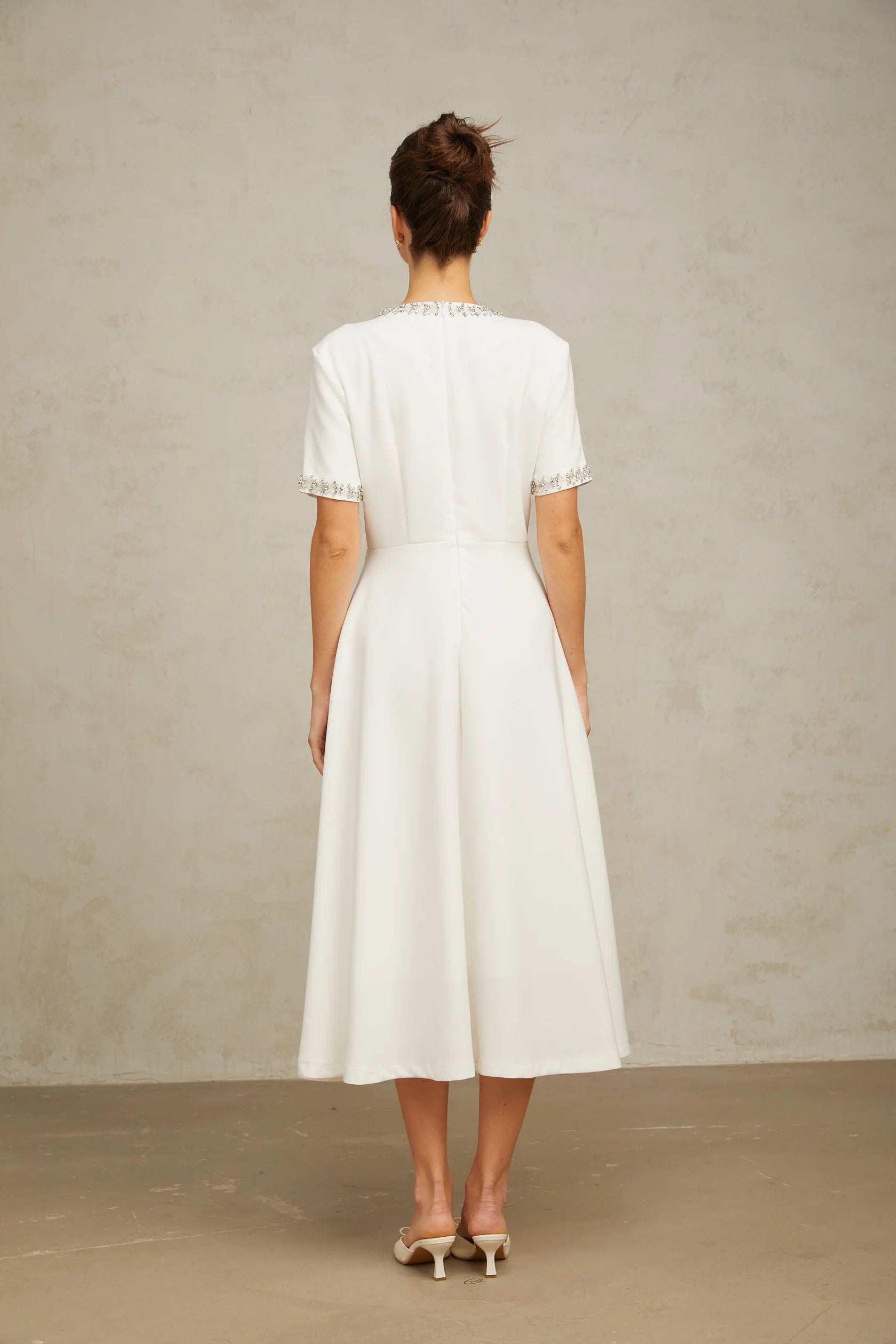 White Embellished Midi Dress with Bow Detail Cassiopeia crystal-accented bow midi dress in White  Evening Dress