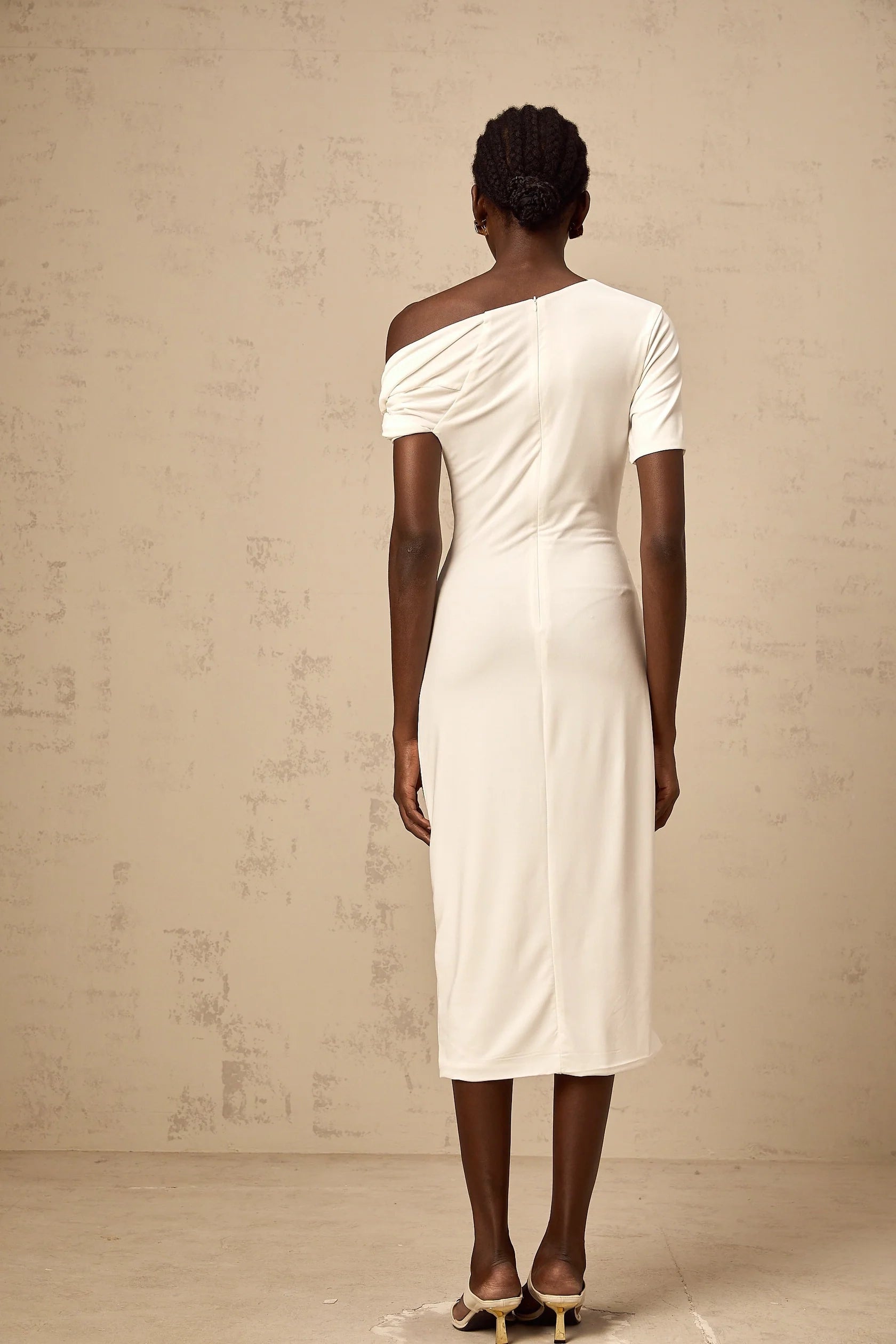 White One - Shoulder Cutout Midi Dress white asymmetrical buckle midi dress Evening Dress