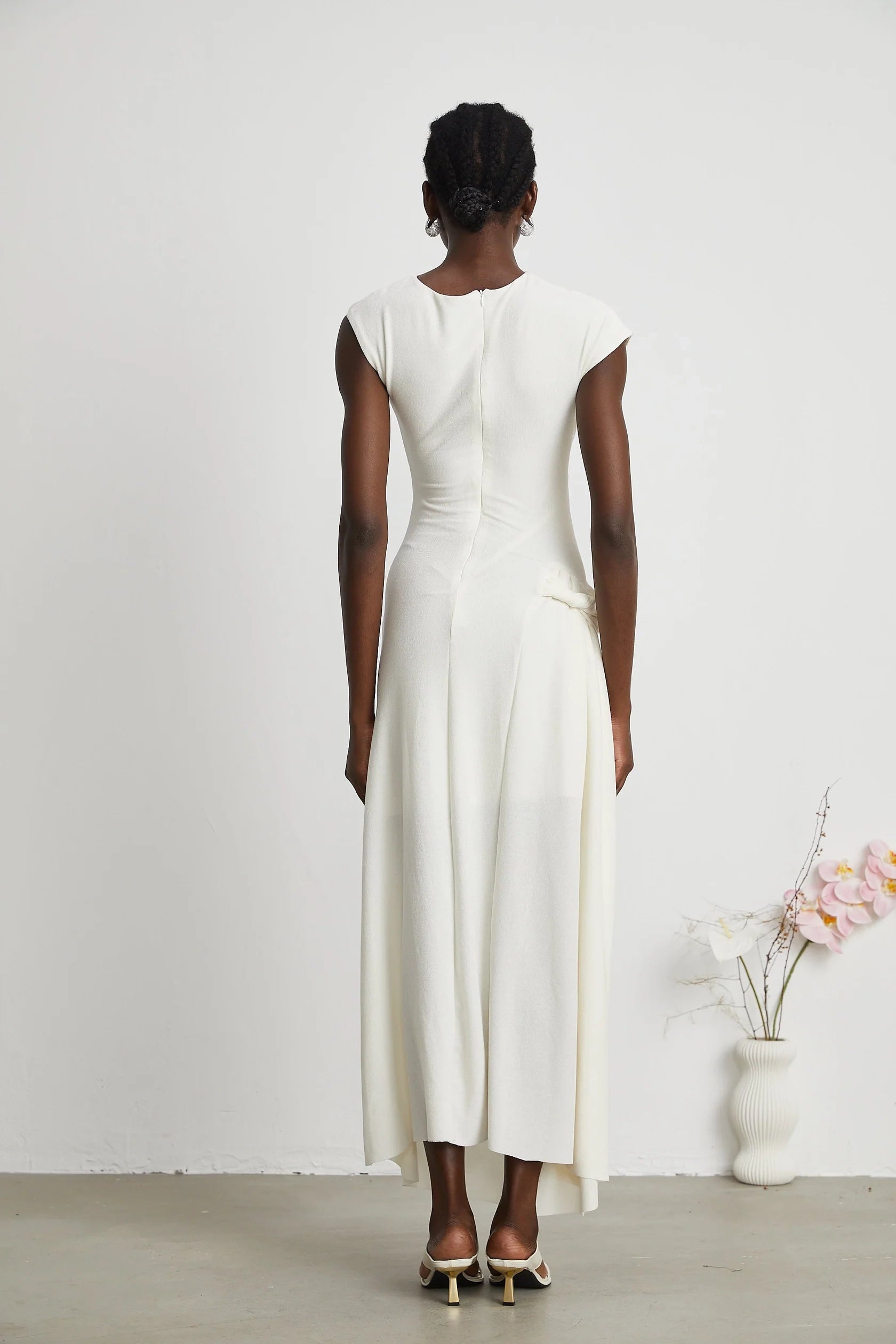 White Ruched Cap - Sleeve Maxi Dress jersey-knit draped maxi dress   Evening Dress