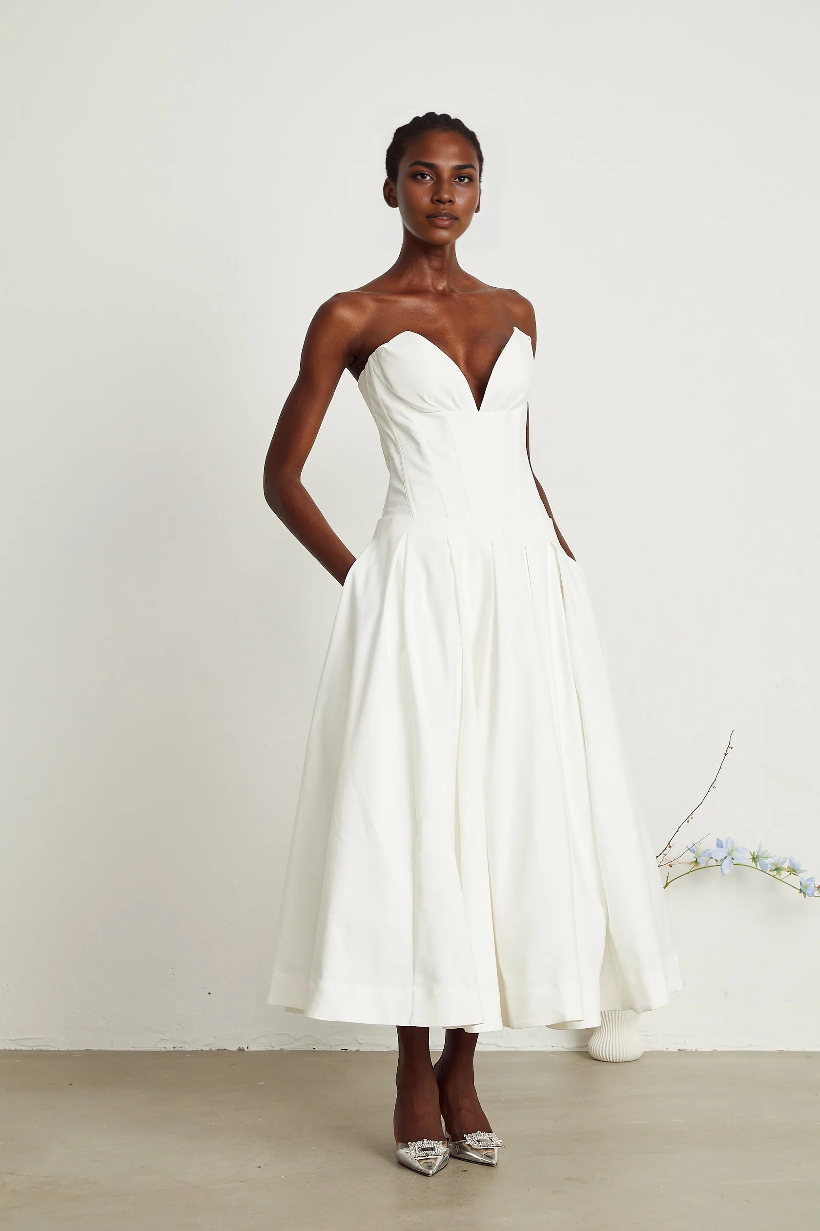 White Strapless Sweetheart Neck Midi Dress White Off-Shoulder Corset Midi Dress Evening Dress
