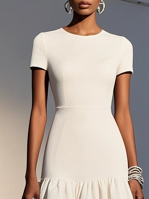 White Knit Crew Neck Short Sleeve Mermaid Midi Dress simple gentle atmospheric and unique desi Bring summer colors to enhance whiteness ﻿