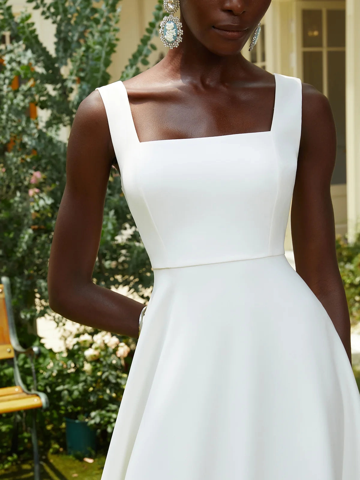 White Lace Classic Square Neck Sleeveless A-Line Maxi Dress simple gentle atmospheric and unique desi Bring summer colors to enhance whiteness