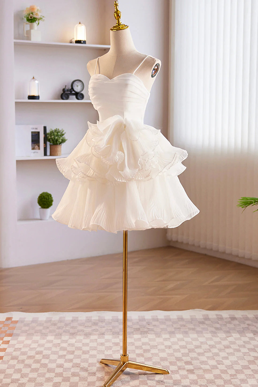 White Spaghetti Strap Tulle Short Prom Dress White A-Line Homecoming Dress simple gentle atmospheric and unique desi Bring summer colors to enhance white