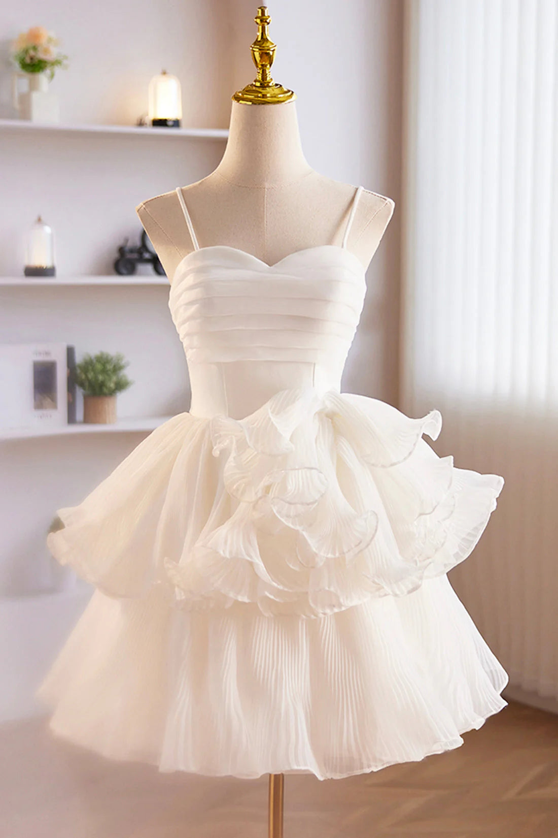 White Spaghetti Strap Tulle Short Prom Dress White A-Line Homecoming Dress simple gentle atmospheric and unique desi Bring summer colors to enhance white