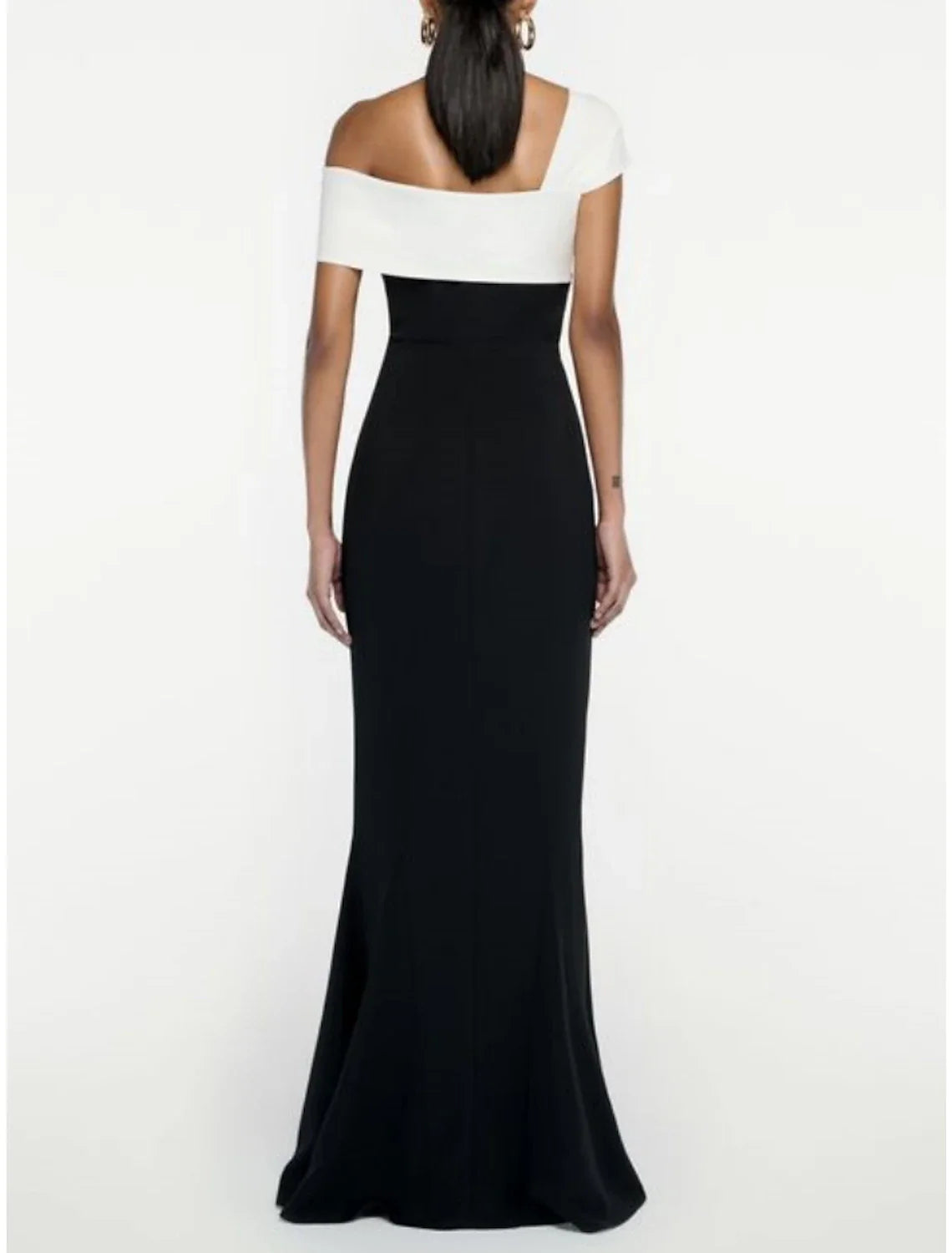 Wholesale Mermaid Trumpet Evening Gown Elegant Dress Formal Sweep Brush Train Black Dress Short Sleeve Off Shoulder Satin with Pleats simple gentle atmospheric and unique desi Bring summer colors to enhance whiteness
