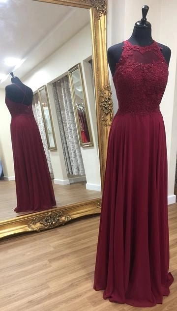 Wine red long dress, neck hanging collar, upper body lace splicing suitable for dinners, weddings and other occasions