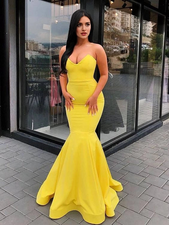 Yellow Strapless Mermaid Evening Gown Short Prom Dress