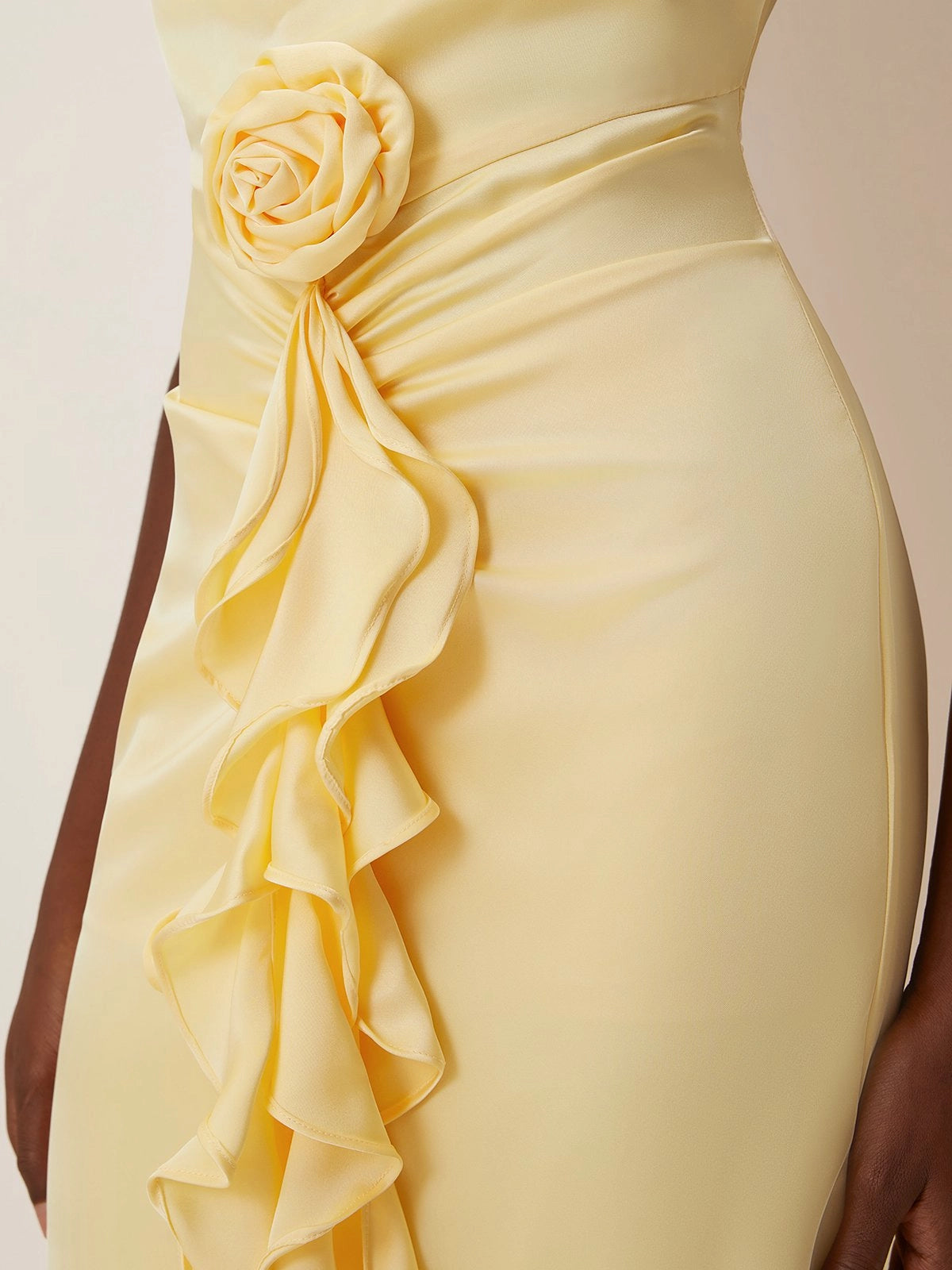 Yellow 3D Floral Peplum Satin Cowl Neck Sleeveless Mermaid Maxi Dress simple gentle atmospheric and unique desi Bring summer colors to enhance whiteness