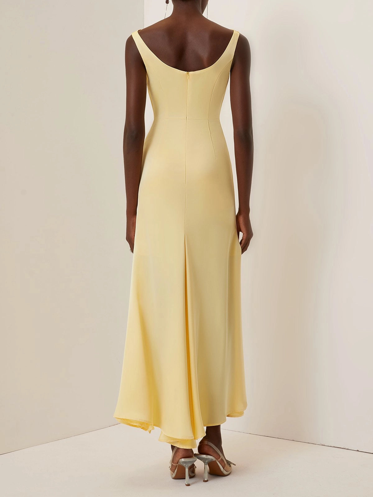 Yellow 3D Floral Peplum Satin Cowl Neck Sleeveless Mermaid Maxi Dress simple gentle atmospheric and unique desi Bring summer colors to enhance whiteness