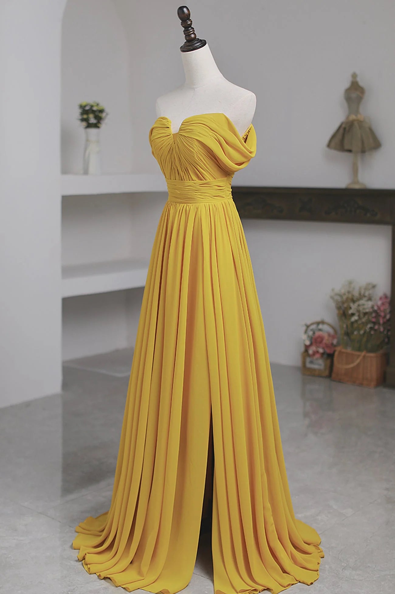 Yellow Chiffon Long A-Line Prom Dress, Simple Yellow Evening Dress with Slit simple gentle atmospheric and unique desi Bring summer colors to enhance white
