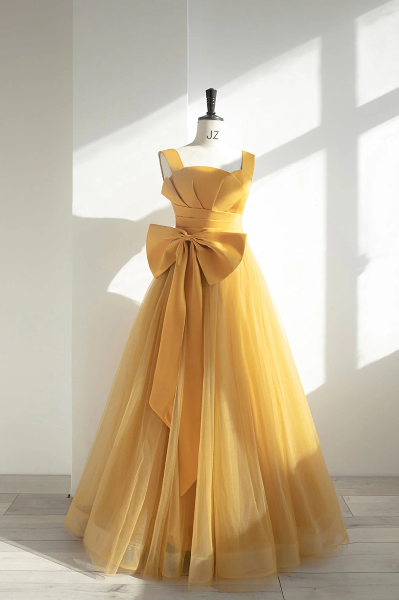 Yellow Tulle Long A-Line Prom Dress Cute Evening Dress with Bow simple gentle atmospheric and unique desi Bring summer colors to enhance whitenes