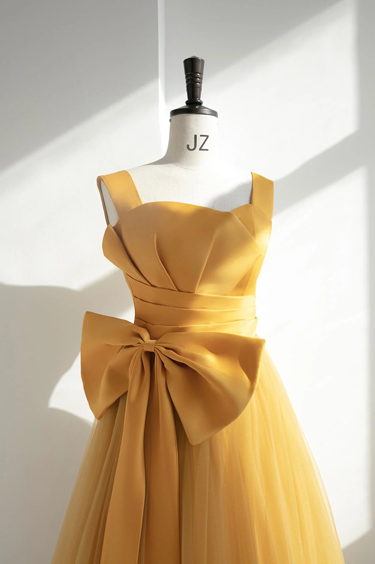 Yellow Tulle Long A-Line Prom Dress Cute Evening Dress with Bow simple gentle atmospheric and unique desi Bring summer colors to enhance whitenes