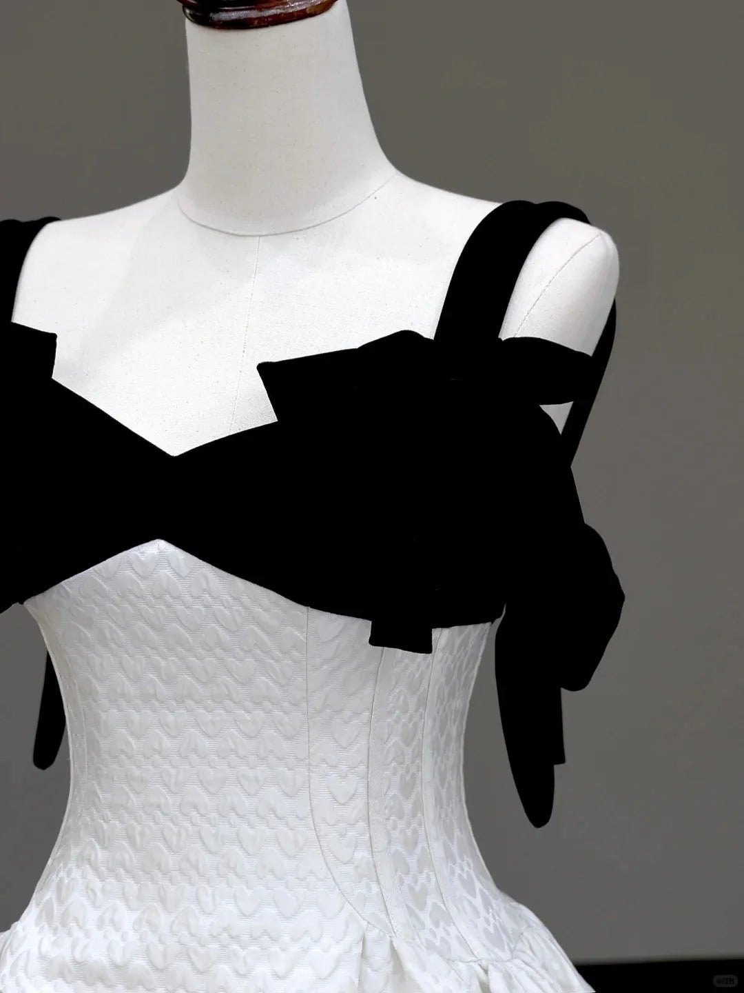 elegant classic Hepburn style long satin prom dress evening dress party dress  simple gentle atmospheric and unique desi Bring summer colors to enhance whiteness