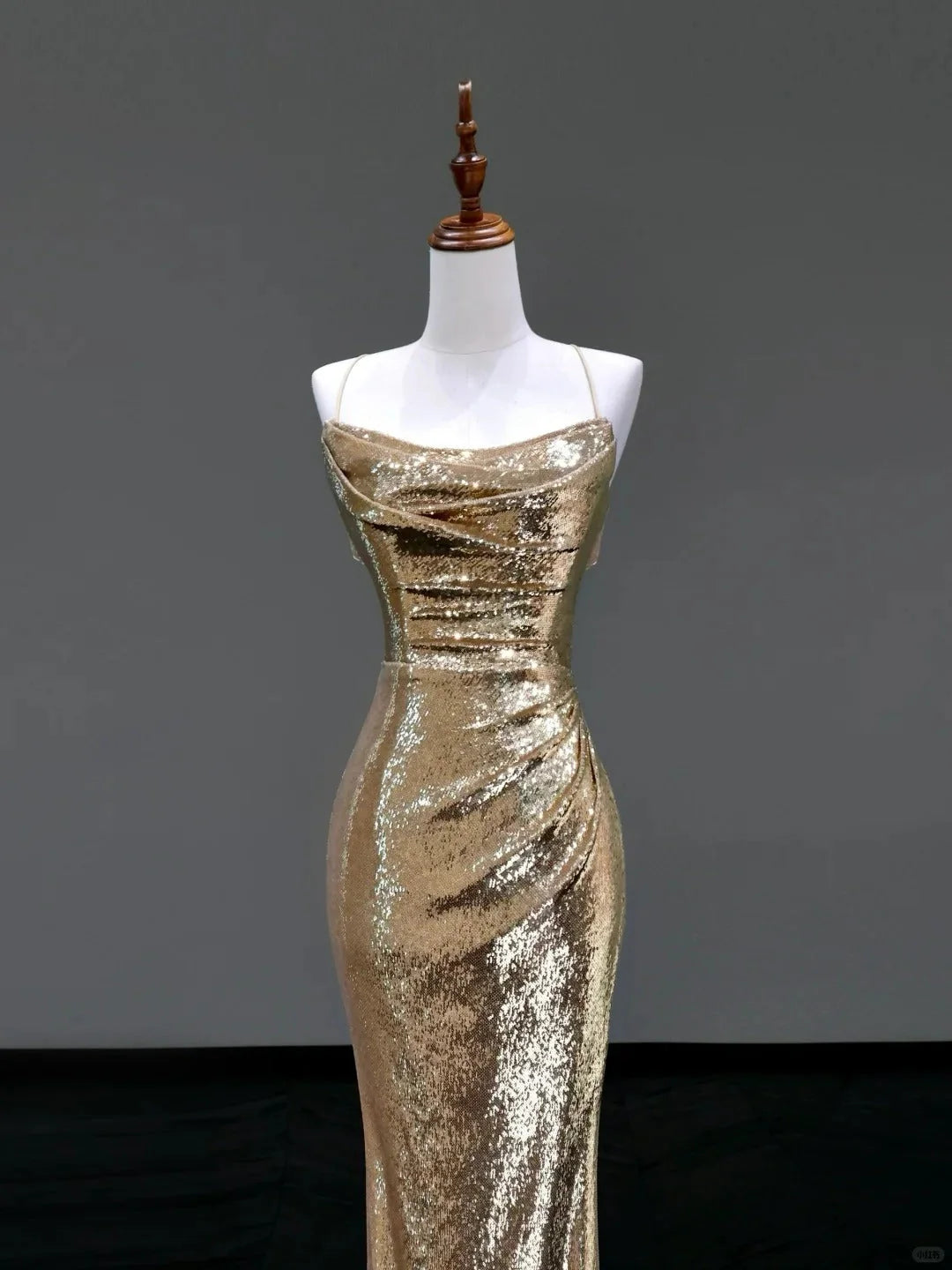 elegant sequins long mermaid tight prom dress evening dress party dress simple gentle atmospheric and unique desi Bring summer colors to enhance whiteness