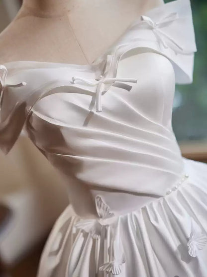 homecoming dress satin birthday party dress short prom dress simple gentle atmospheric and unique desi Bring summer colors to enhance whiteness