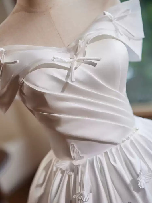 homecoming dress satin birthday party dress short prom dress simple gentle atmospheric and unique desi Bring summer colors to enhance whiteness