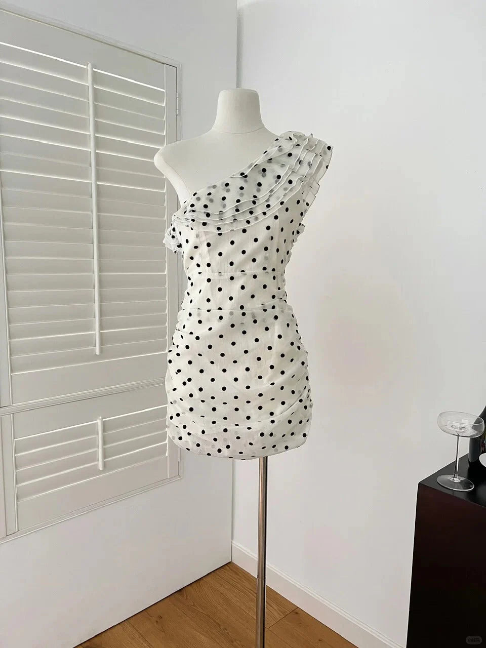 polka dot ruffled hip short homecoming dress simple gentle atmospheric and unique desi Bring summer colors to enhance whiteness
